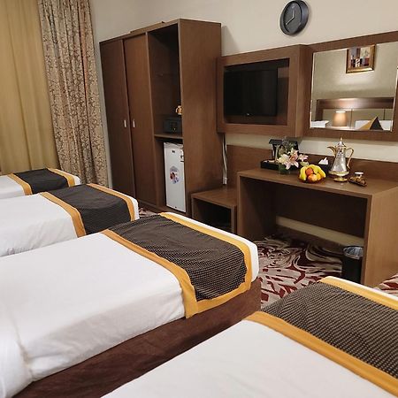 Qasr Al Ansar Golden Tulip Hotel Medina Eksteriør bilde