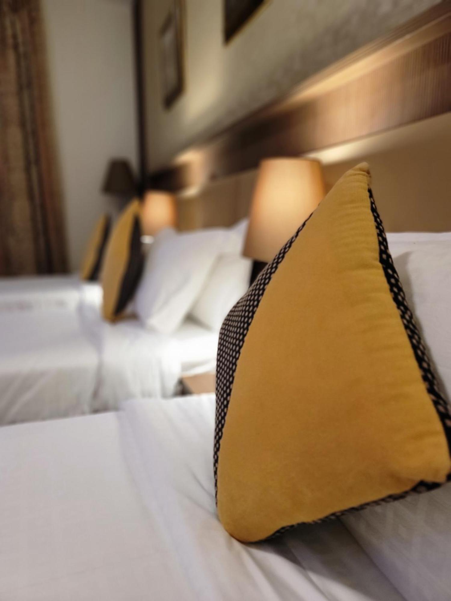 Qasr Al Ansar Golden Tulip Hotel Medina Eksteriør bilde