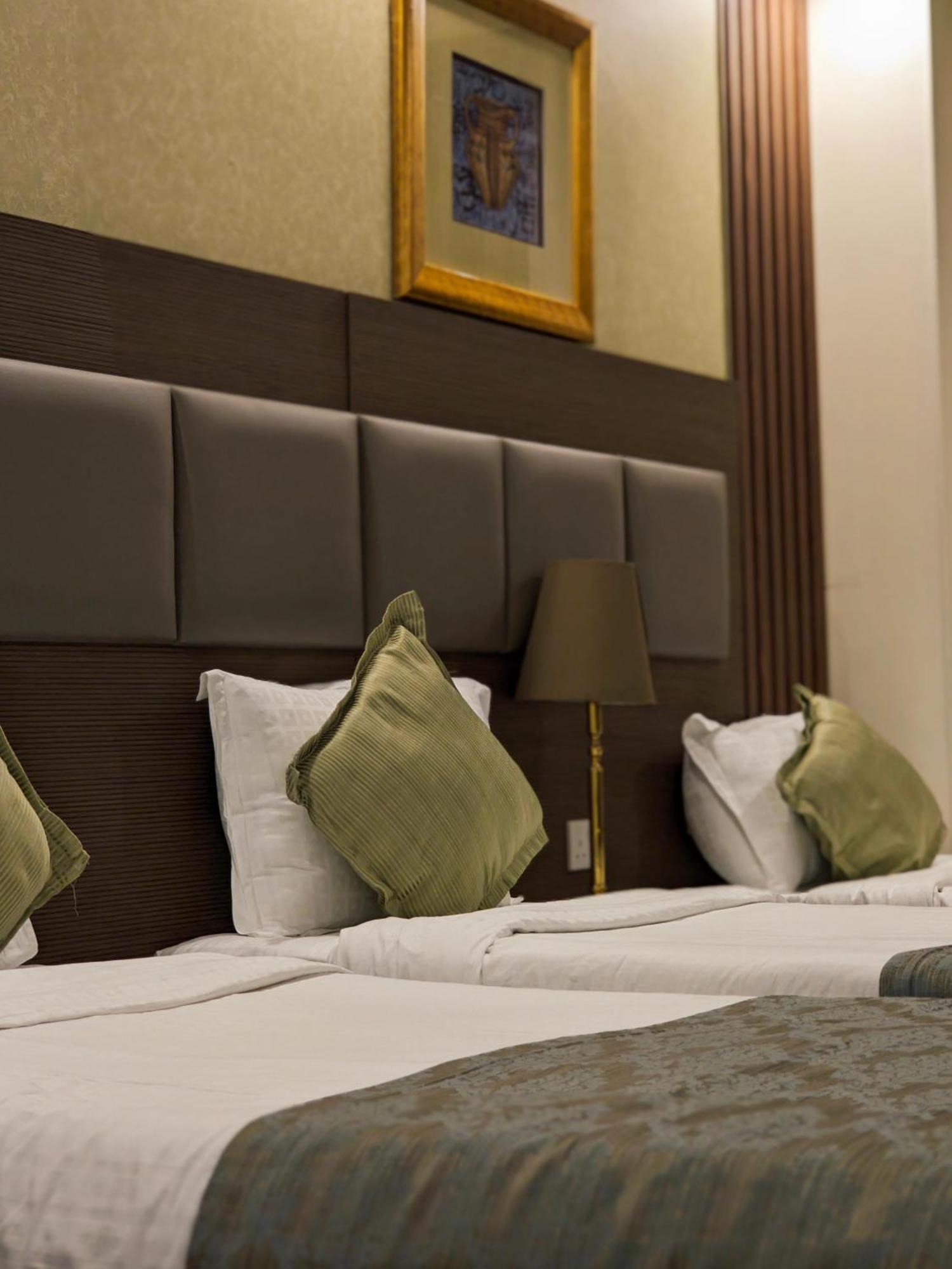 Qasr Al Ansar Golden Tulip Hotel Medina Eksteriør bilde
