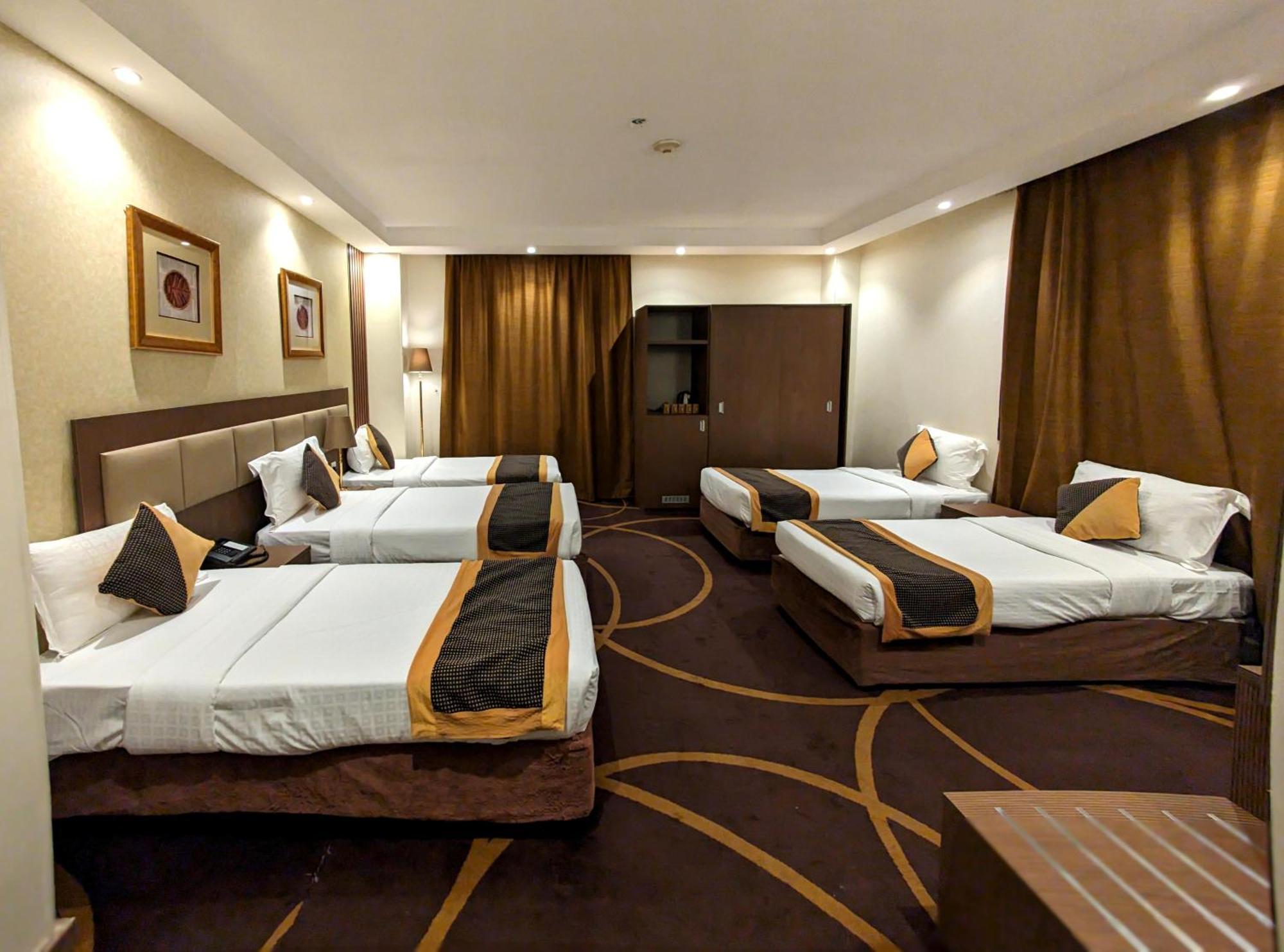 Qasr Al Ansar Golden Tulip Hotel Medina Eksteriør bilde