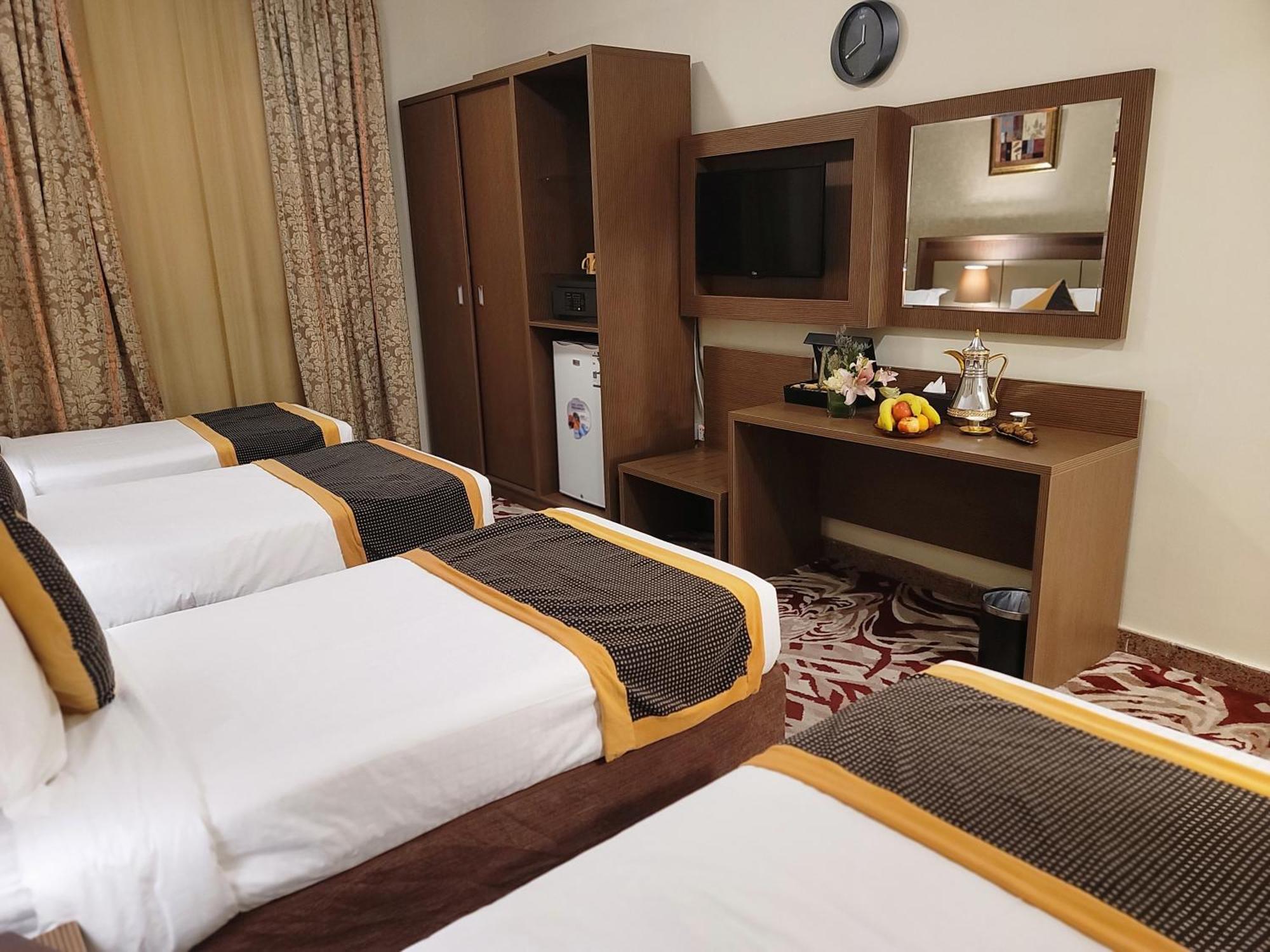 Qasr Al Ansar Golden Tulip Hotel Medina Eksteriør bilde